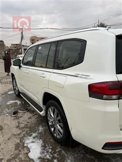 تويوتا لاندكروزر